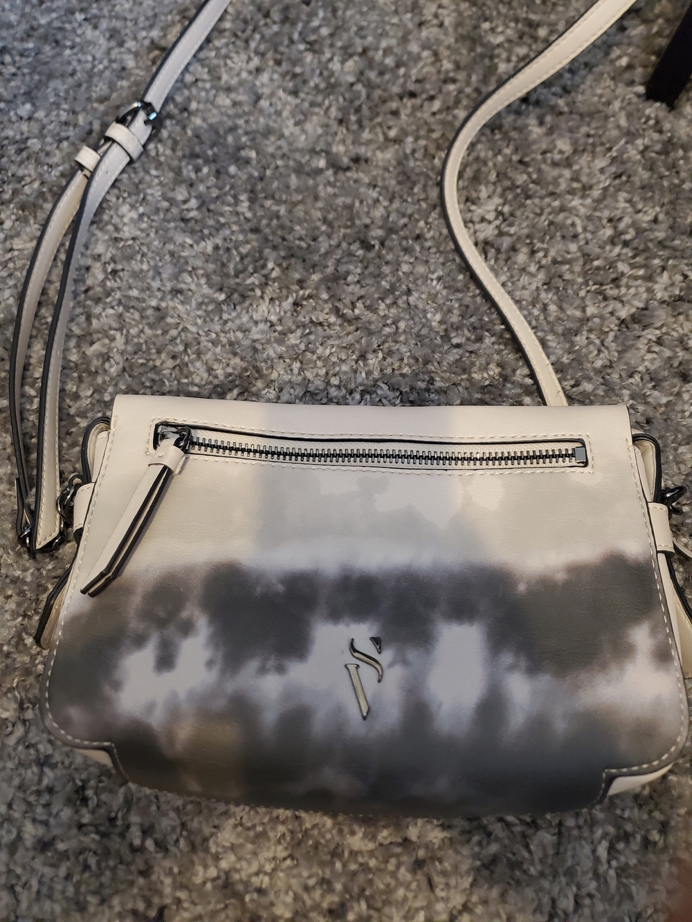 Tie-Dye Gray Crossbody Bag with Front Zip Pocket Vera Wang